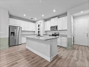 5845 Grand Sonata Ave in Lutz, FL - Building Photo - Building Photo