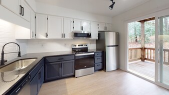 Oak Square Apartments in Wake Forest, NC - Building Photo