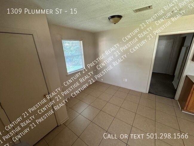 1309 Plummer St in Jacksonville, AR - Building Photo - Building Photo