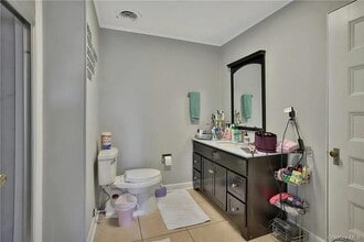 21 Lake Ave in Yonkers, NY - Building Photo - Building Photo
