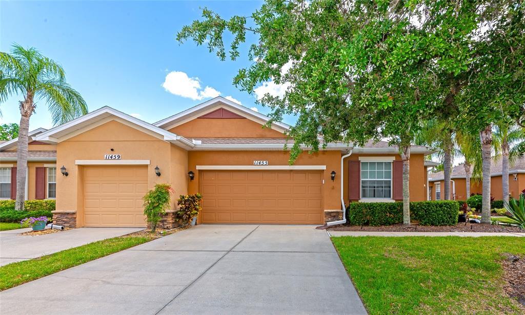 11455 52nd Ct E in Parrish, FL - Building Photo