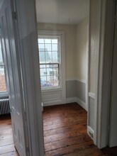 118 Main St, Unit 2 in East Hampton, CT - Building Photo - Building Photo