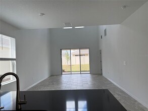 5262 Kildare Pl in St. Cloud, FL - Building Photo - Building Photo