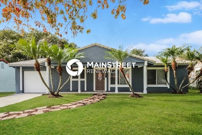 property at 10851 Waterford Ct