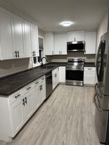 2740 W Glenpark Dr in Appleton, WI - Building Photo