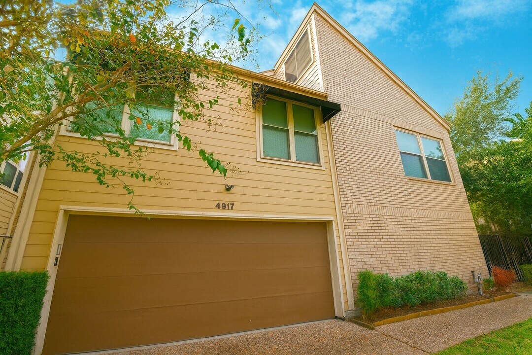 4917 Feagan St in Houston, TX - Building Photo