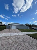 11600 SW 83rd Terrace in Miami, FL - Building Photo