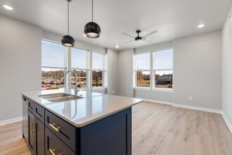 Centerstone Market + Lofts in Conway, AR - Foto de edificio - Building Photo