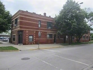 4639 W 19th St in Cicero, IL - Foto de edificio