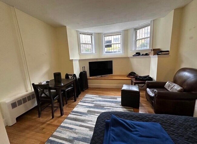property at 298 Marlborough St
