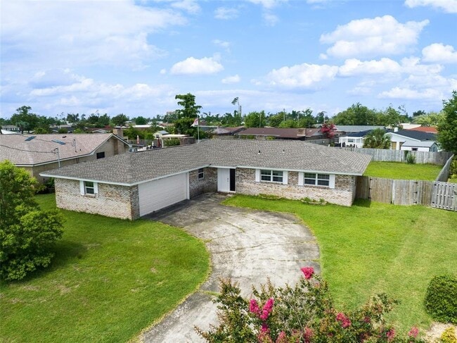 property at 2807 Gordon St