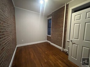 East 18th Street in New York, NY - Building Photo - Building Photo