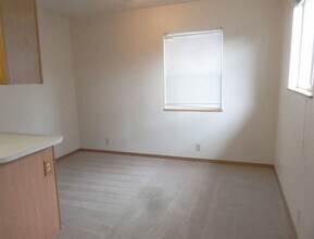 1375 Grant Ave-Unit -1375B Grant Ave in Arcata, CA - Building Photo - Building Photo