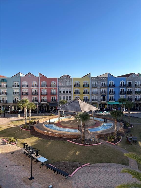 property at 101 Palm Harbor Pkwy