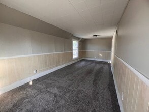 819 Hall St SE in Grand Rapids, MI - Building Photo - Building Photo