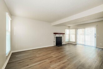 5232 Redlands Dr in Hilliard, OH - Building Photo - Building Photo