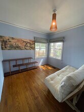 2932 St George St, Unit 2932 in Los Angeles, CA - Building Photo - Building Photo