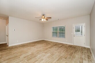 13 Dry Hollow Way in Cartersville, GA - Building Photo - Building Photo