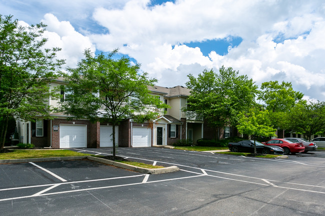 The Reserve at William's Glen in Zionsville, IN - Foto de edificio - Building Photo