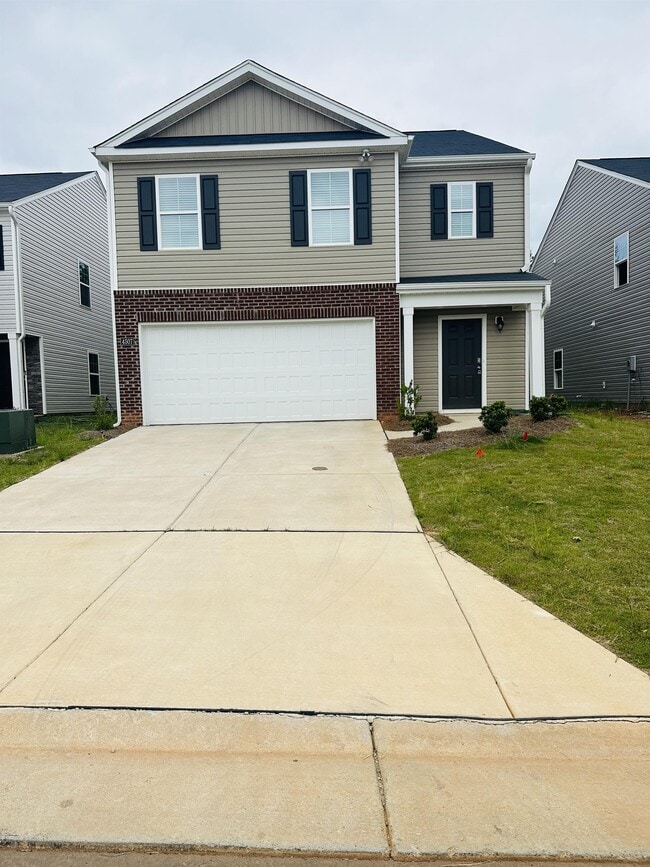 4507 Heatherly Rd in Winston-Salem, NC - Building Photo - Building Photo