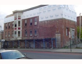 96 Broadway in Newburgh, NY - Building Photo - Building Photo