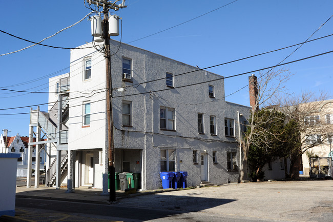 3536 Pacific Ave in Atlantic City, NJ - Building Photo - Building Photo