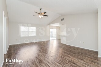 1095 Sunshine Way SW in Winter Haven, FL - Building Photo - Building Photo