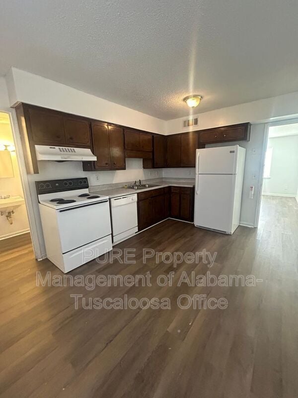 1926 E 48th St in Tuscaloosa, AL - Building Photo - Building Photo