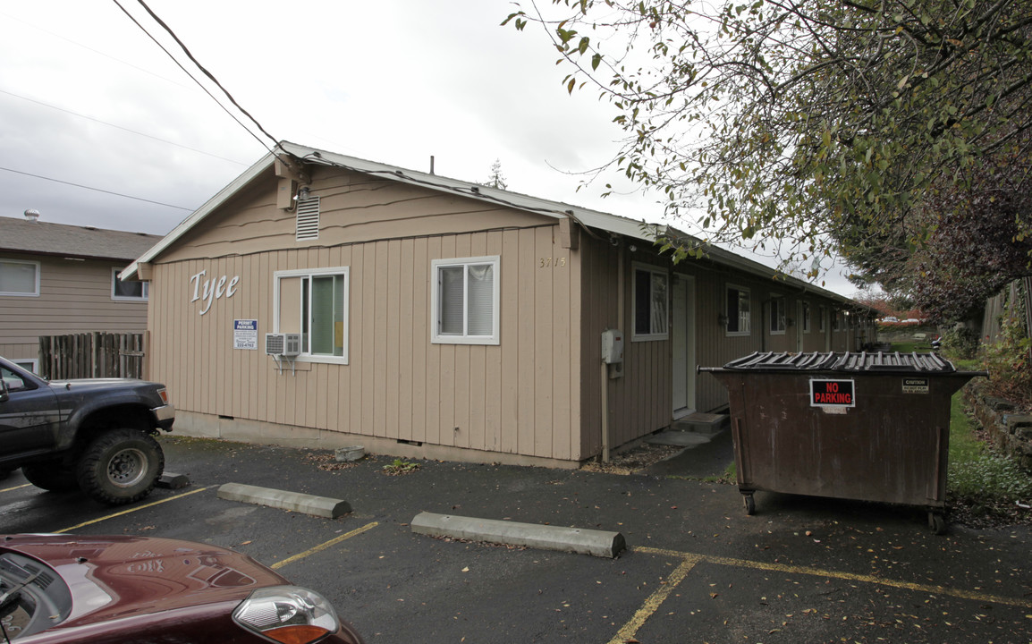 North Portion Of Tyee Apartments in Beaverton, OR - Building Photo