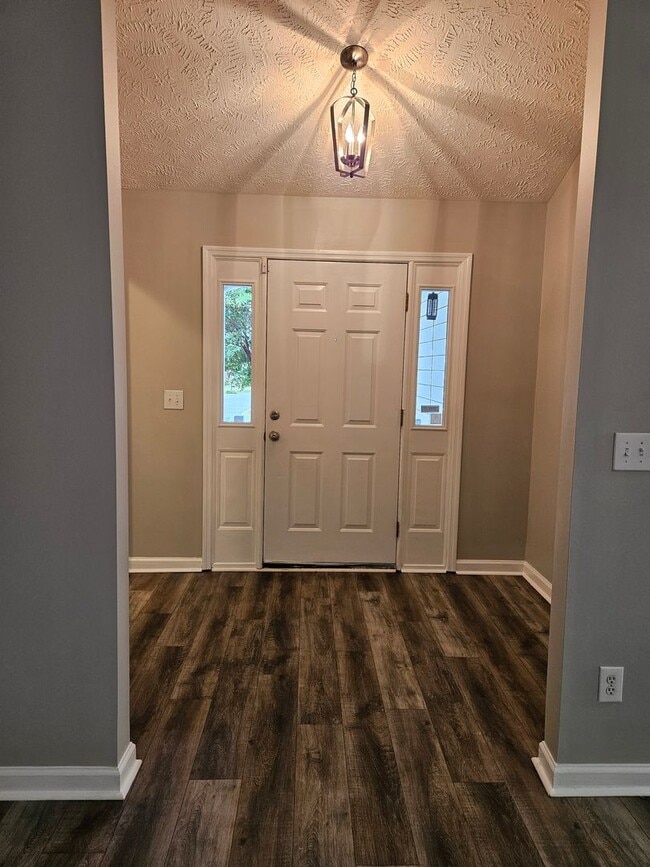 3729 Harrisburg Dr in Fayetteville, NC - Building Photo - Building Photo