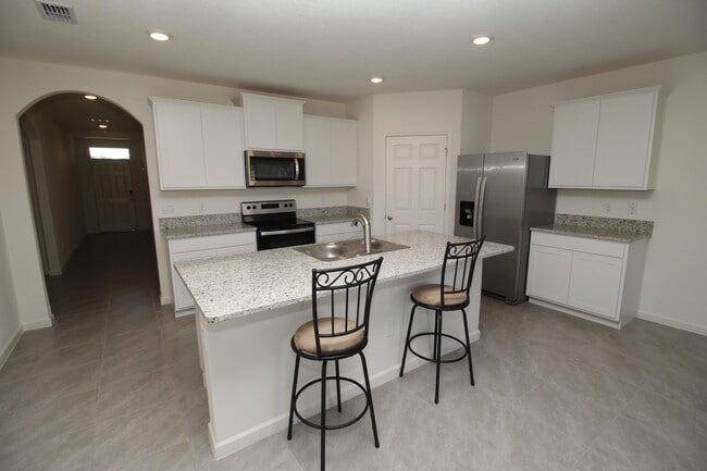 185 Bubbling Ln in Palm Bay, FL - Building Photo - Building Photo