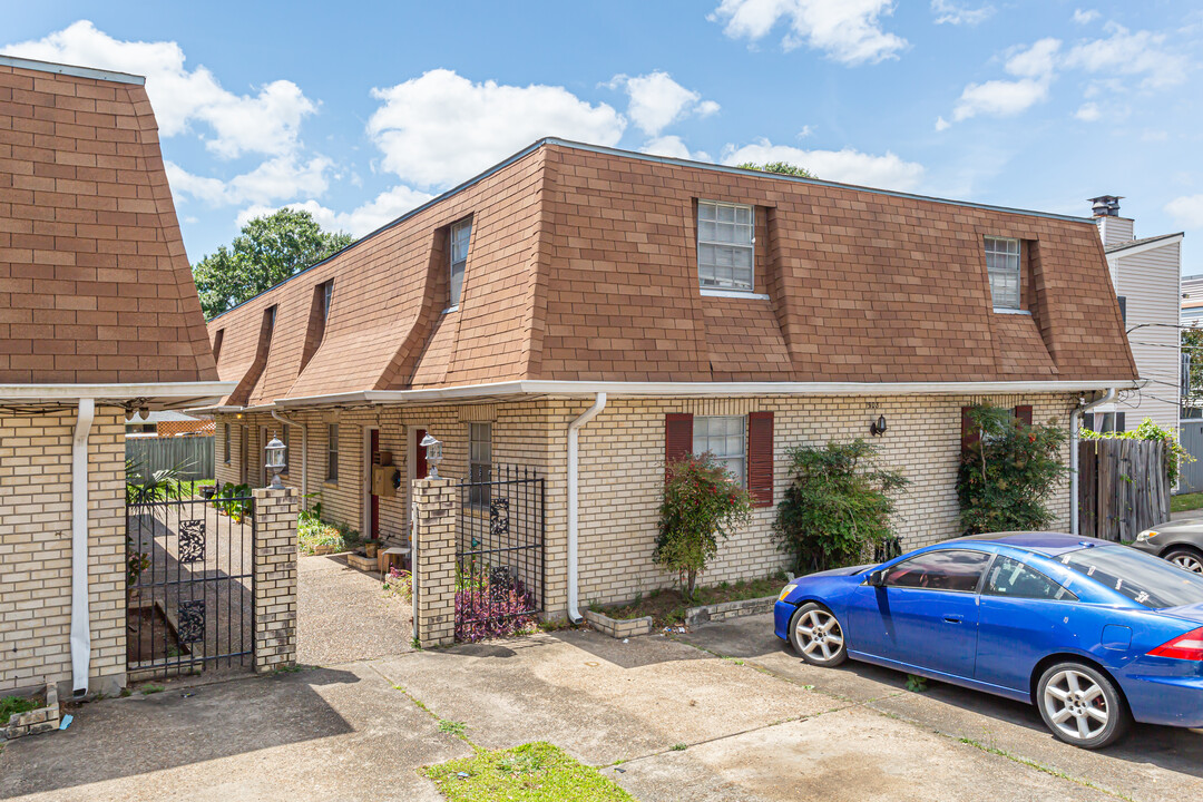 1504-1508 Clearview Pky in Metairie, LA - Foto de edificio