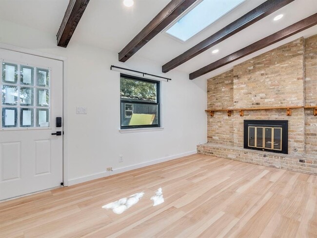 2009 GATHRIGHT Cv in Austin, TX - Building Photo - Building Photo