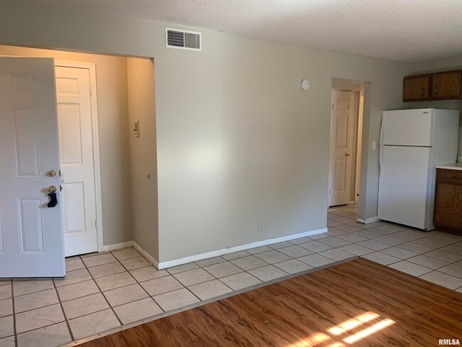 3417 Baskin Ridge in Peoria, IL - Building Photo - Building Photo