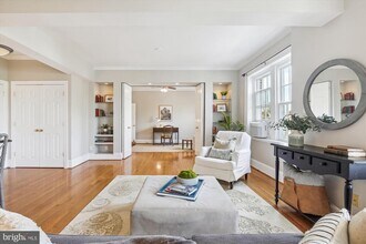 1925 16th St NW-Unit -502 in Washington, DC - Building Photo - Building Photo