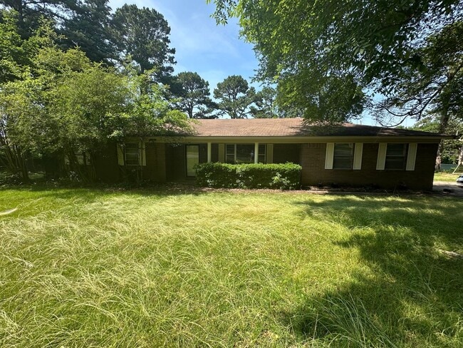 property at 166 Dawn Cir