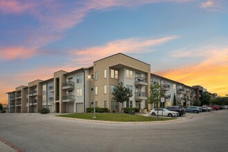 Tradehouse at Bulverde Marketplace in San Antonio, TX - Building Photo - Building Photo