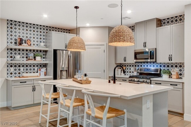 property at 3209 Vittoria Ave