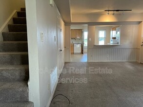 3015 Luxembourg St in Norfolk, VA - Building Photo - Building Photo