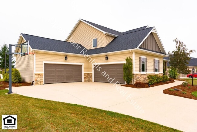 13558 Paperbark Trail in Fort Wayne, IN - Building Photo - Building Photo