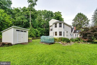 423 W Colonial Hwy in Hamilton, VA - Foto de edificio - Building Photo