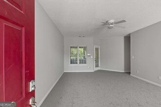 935 City Park Dr in Mcdonough, GA - Building Photo - Building Photo