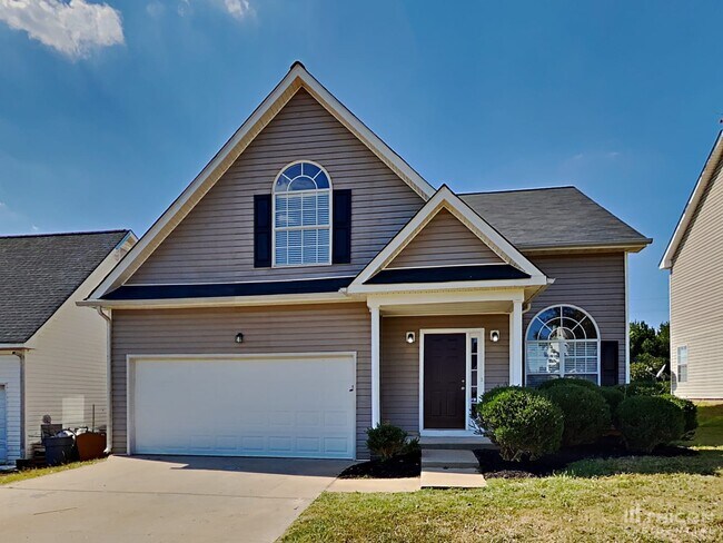 315 Hazelhurst Dr in Covington, GA - Building Photo - Building Photo