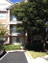 410 Ridgepoint Pl, Unit 22 in Gaithersburg, MD - Building Photo