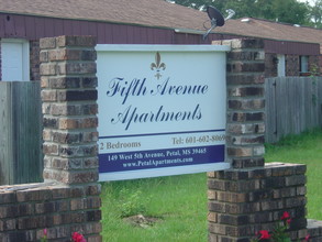 Fifth Avenue Apartments in Petal, MS - Building Photo - Building Photo