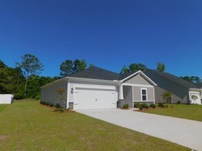 976 Maya Layne Dr in Little River, SC - Building Photo - Building Photo