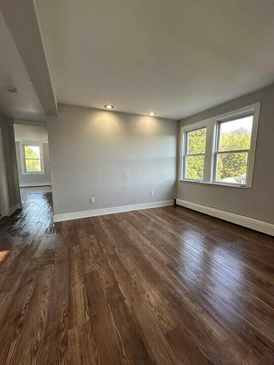 26 Curtis Rd, Unit 2 in Revere, MA - Foto de edificio