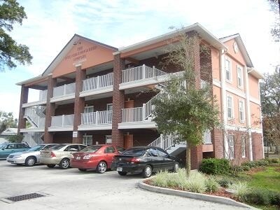 Ivey, Ferguson & Reed Apartment Complex in Daytona Beach, FL - Foto de edificio - Building Photo