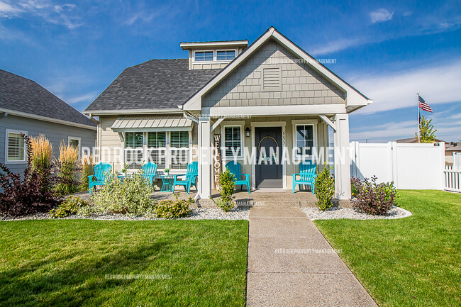 6477 N Descartes Dr in Coeur d'Alene, ID - Building Photo - Building Photo