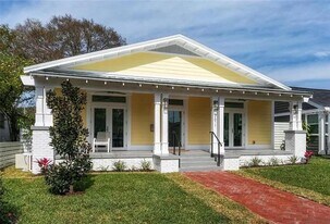 3611 2nd Ave N in St. Petersburg, FL - Building Photo